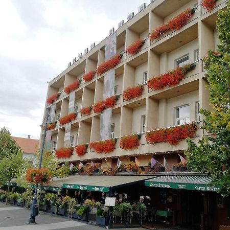 Hotel Kapos Kaposvár Esterno foto