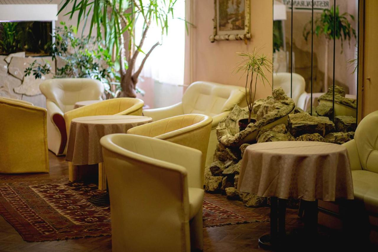 Hotel Kapos Kaposvár Esterno foto