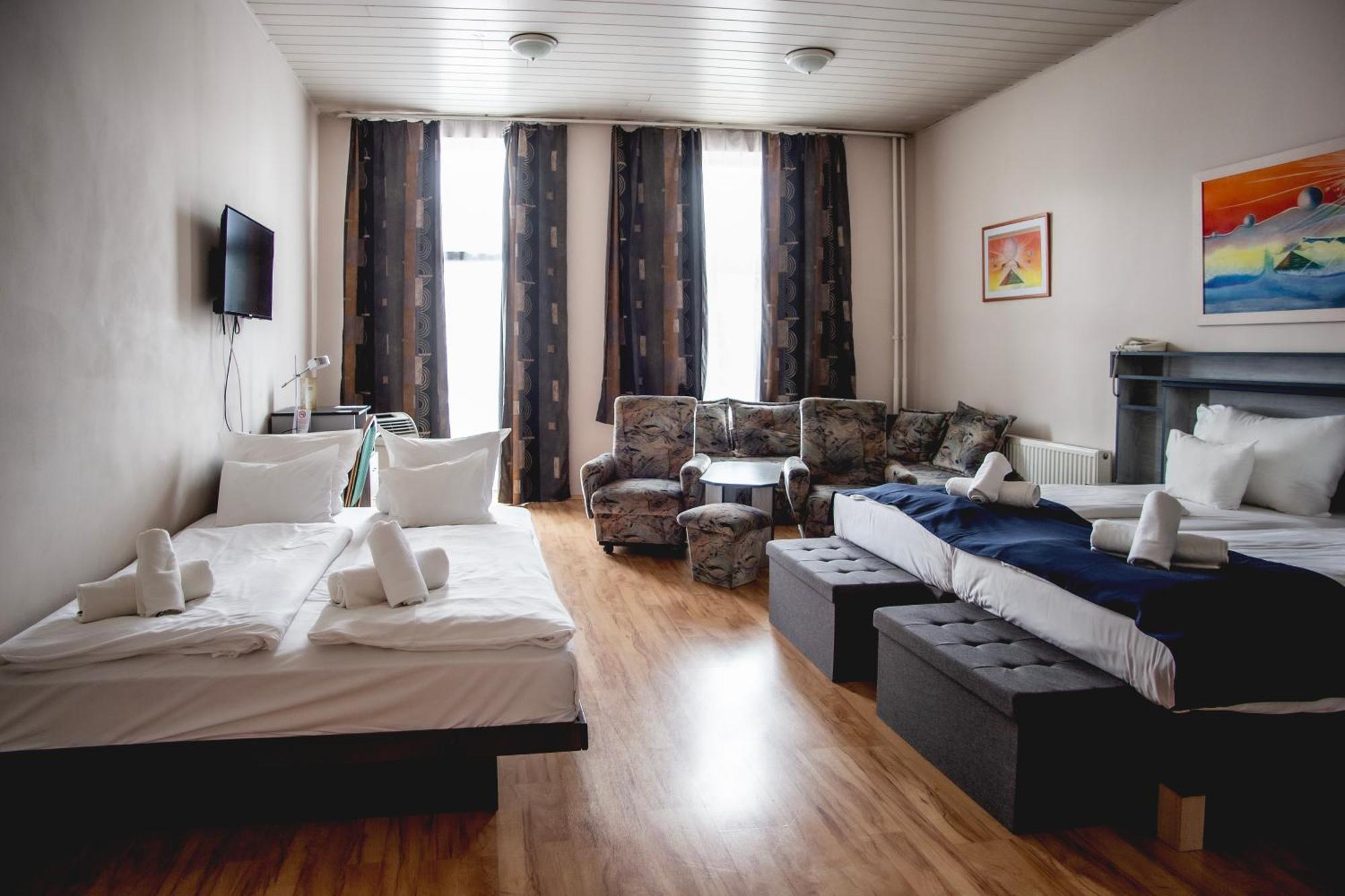 Hotel Kapos Kaposvár Esterno foto