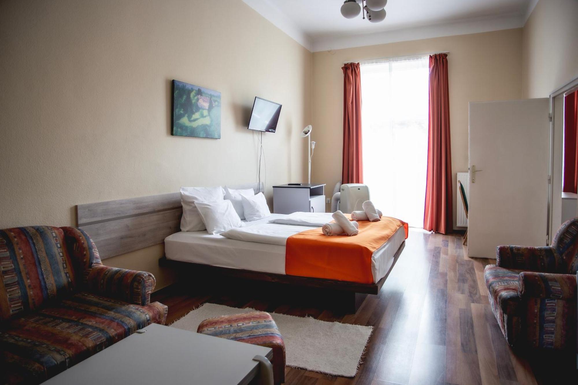 Hotel Kapos Kaposvár Esterno foto